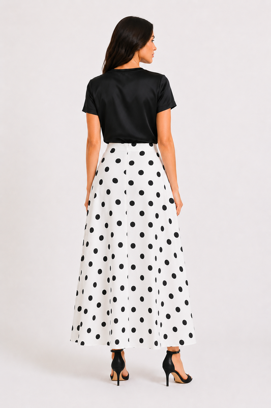 Gonna anni 50 a pois