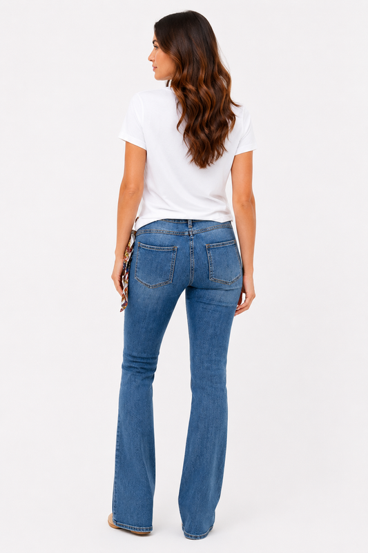 Jeans flared con foulard