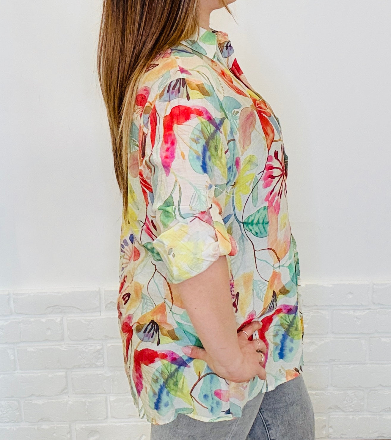 Camicia con fiori multicolor