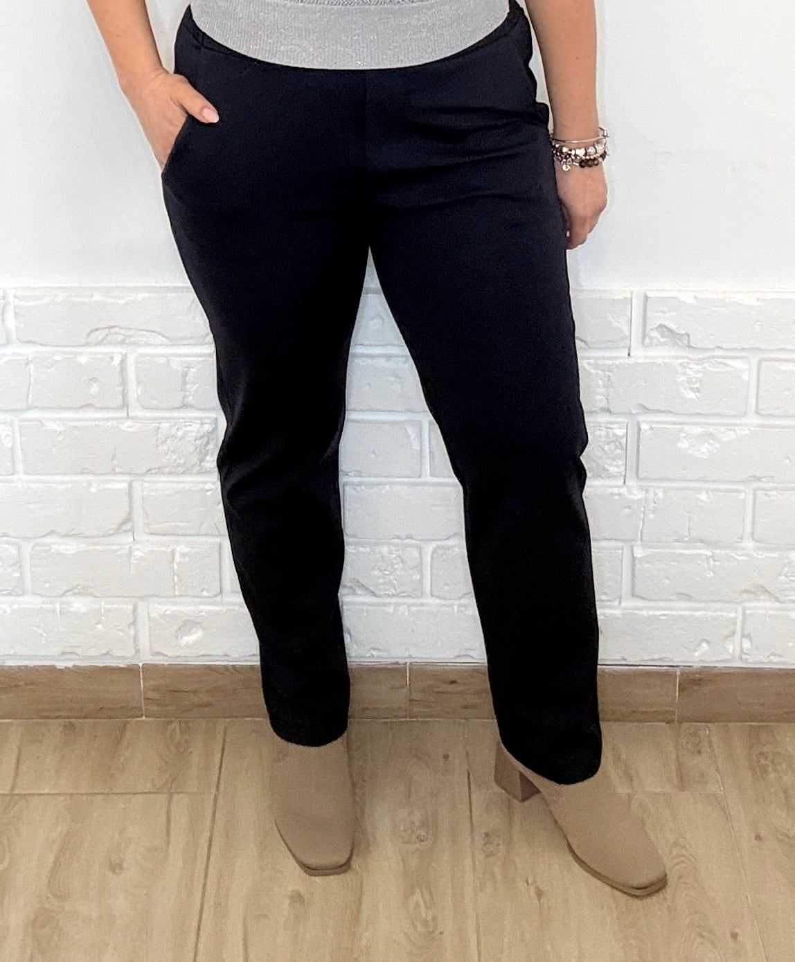 Pantalone a sigaretta