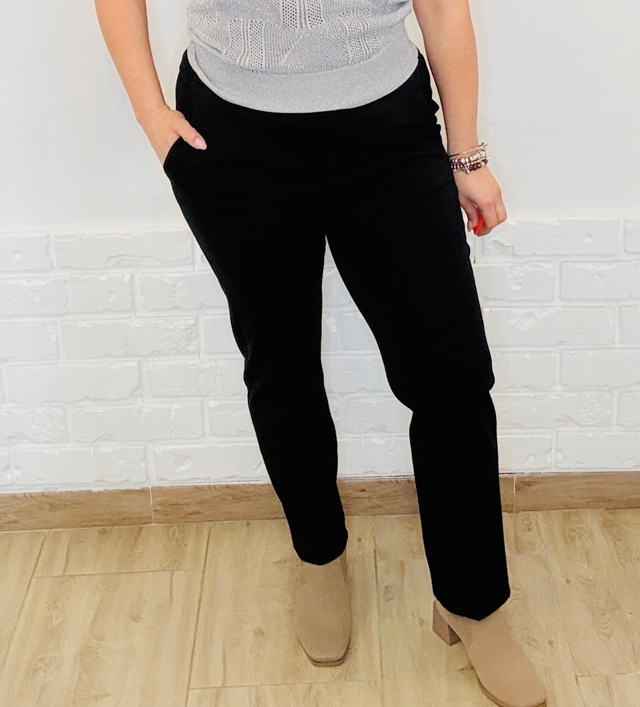 Pantalone a sigaretta